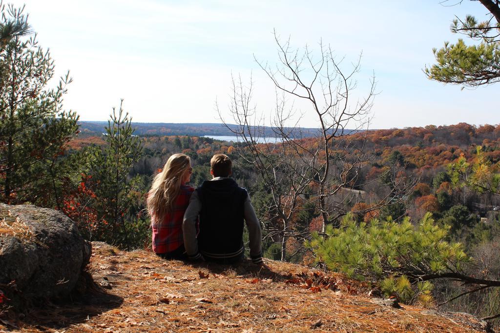 Oakview Lodge & Marina Algonquin Highlands Εξωτερικό φωτογραφία