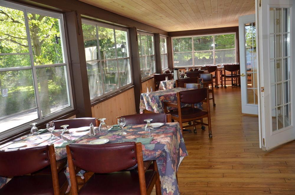 Oakview Lodge & Marina Algonquin Highlands Εξωτερικό φωτογραφία