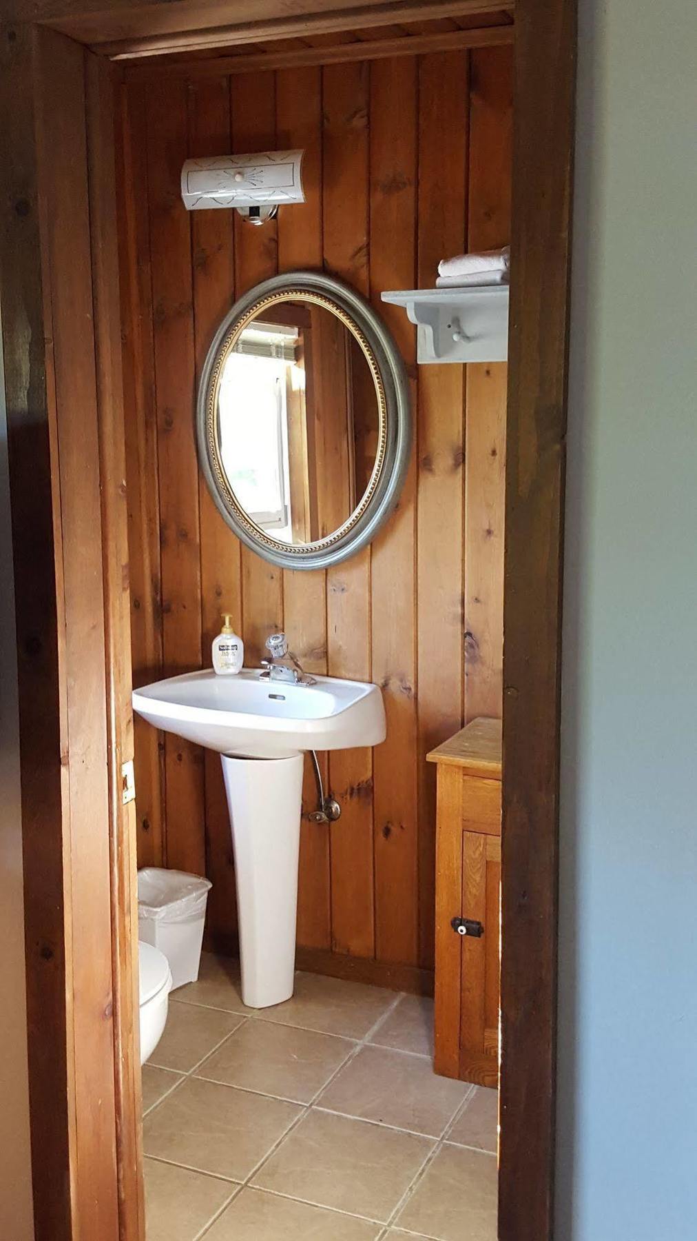 Oakview Lodge & Marina Algonquin Highlands Εξωτερικό φωτογραφία